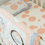 Little Charms Coral Quilt